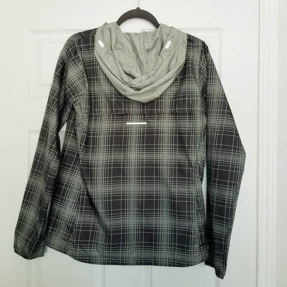 Nike running gray windbreaker medium - Picture 3 of 7
